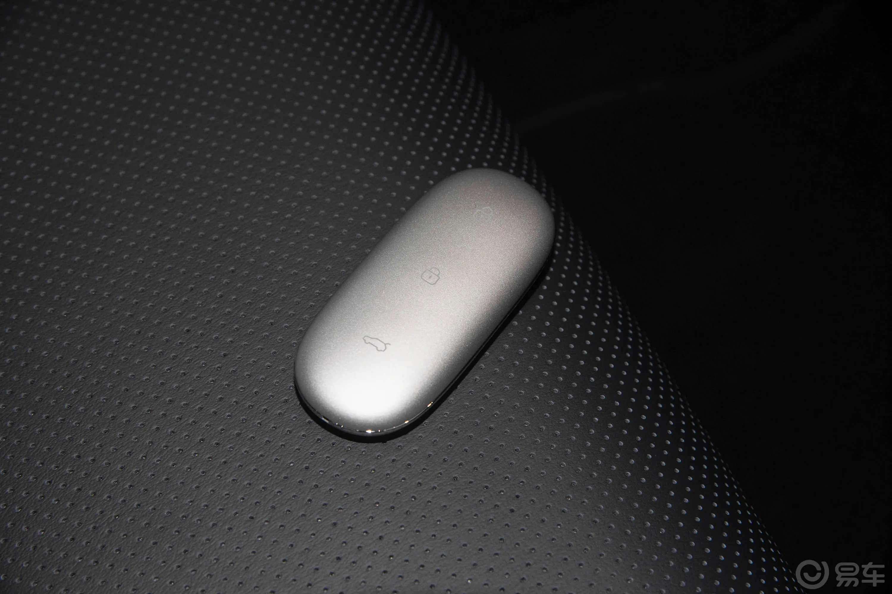 理想L7Pro 智能焕新版钥匙正面