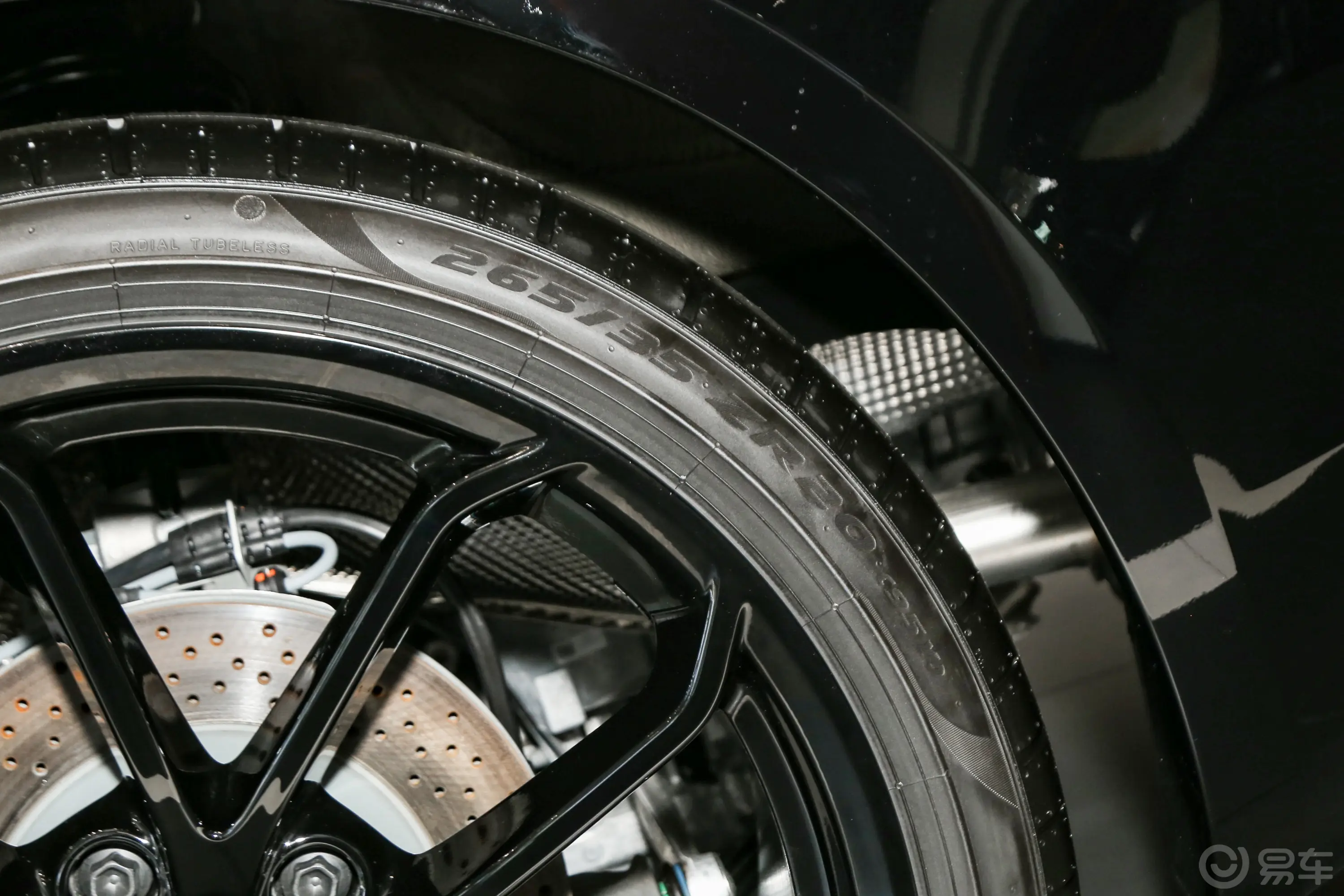 保时捷718Boxster Style Edition 2.0T后轮胎尺寸