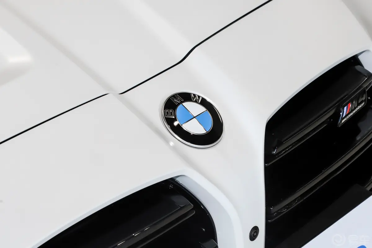 宝马M4M4 双门轿跑车 M xDrive 雷霆版外观细节