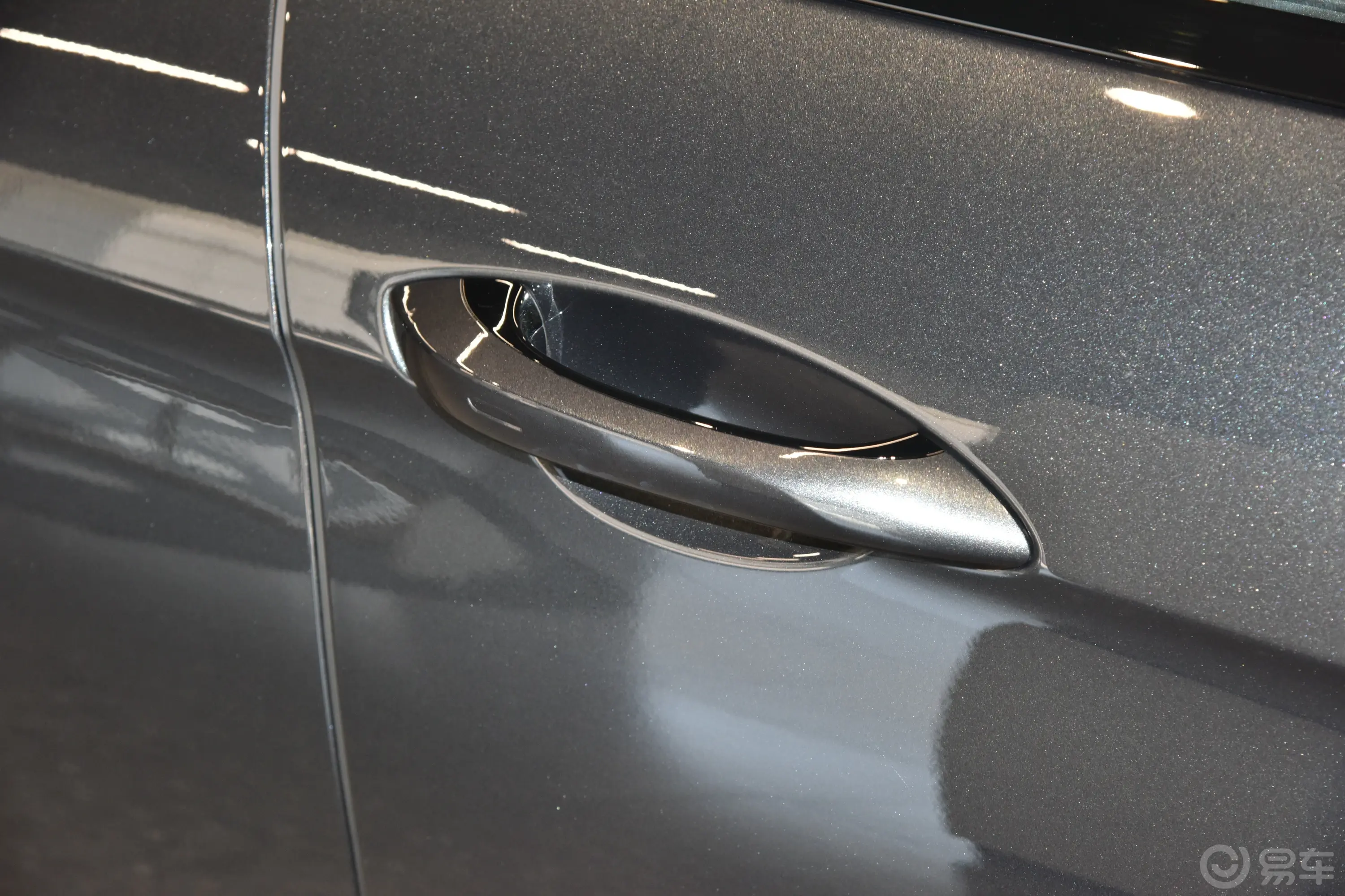 Panamera E-HybridPanamera 4 2.9T外观细节