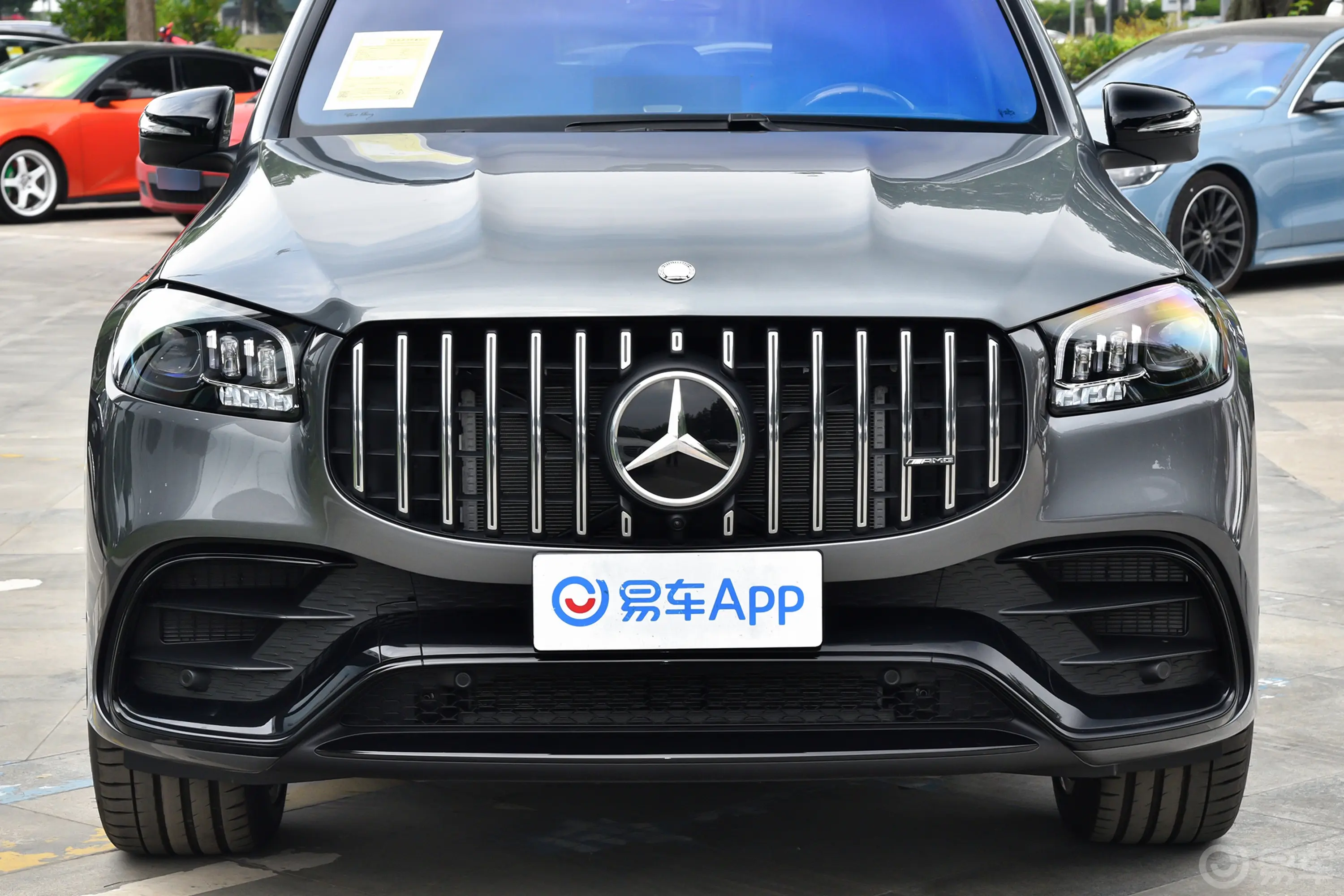 奔驰GLS AMGAMG GLS 63 4MATIC+外观细节