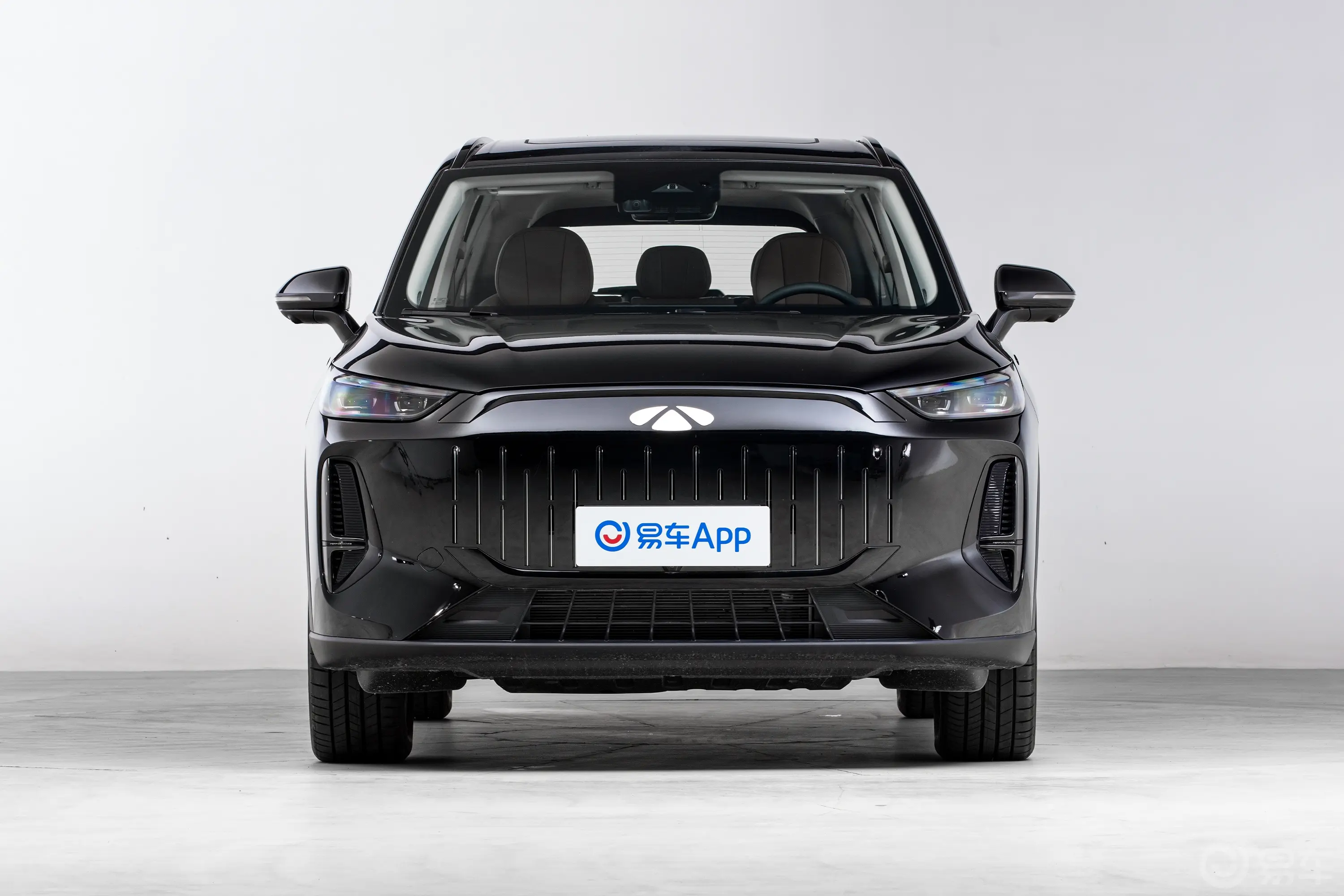 风云T91.5T 210km 前驱超长续航版旗舰型 磷酸锰铁锂＋三元锂 7座正前水平