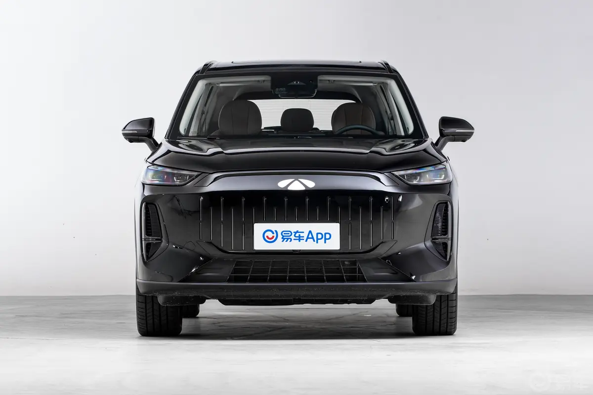 风云T91.5T 210km 前驱超长续航版旗舰型 磷酸锰铁锂＋三元锂 7座正前水平