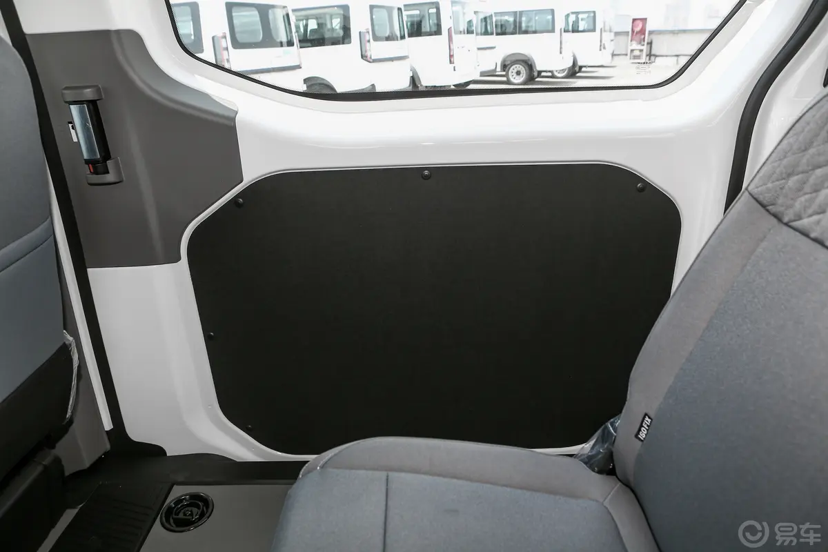 远程超级VAN430km 中轴中顶驭程版 宁德时代 6/7座后排功能