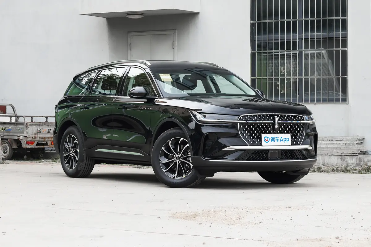 航海家2.0T 两驱启航版