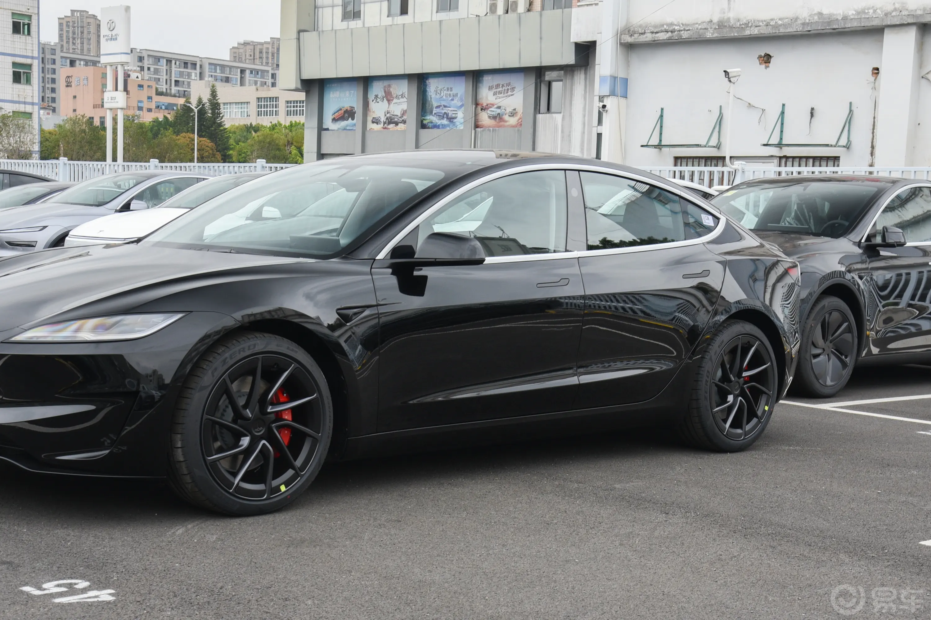 【Model 3改款 647km 高性能全轮驱动版外观细节图片-汽车图片大全】-易车