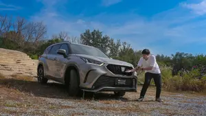 皇冠陆放行李厢空间表现怎么样？