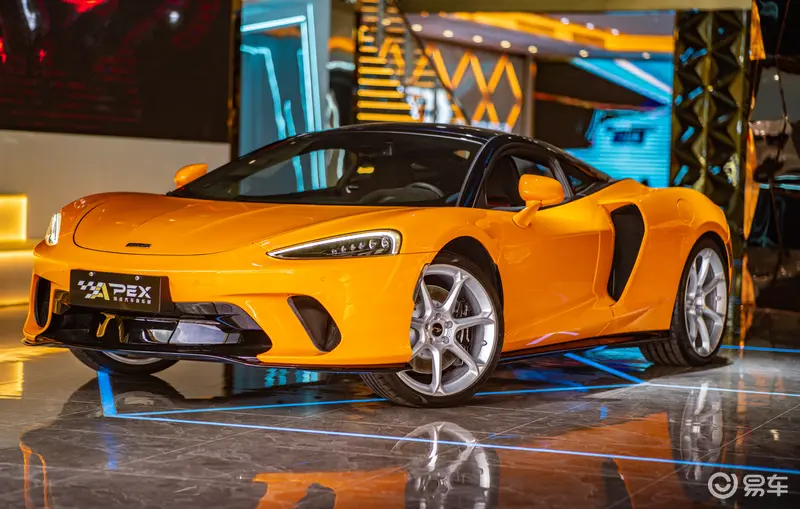 全新迈凯伦GT动力强悍 顶点汽车俱乐部橙黑现车冰点价格