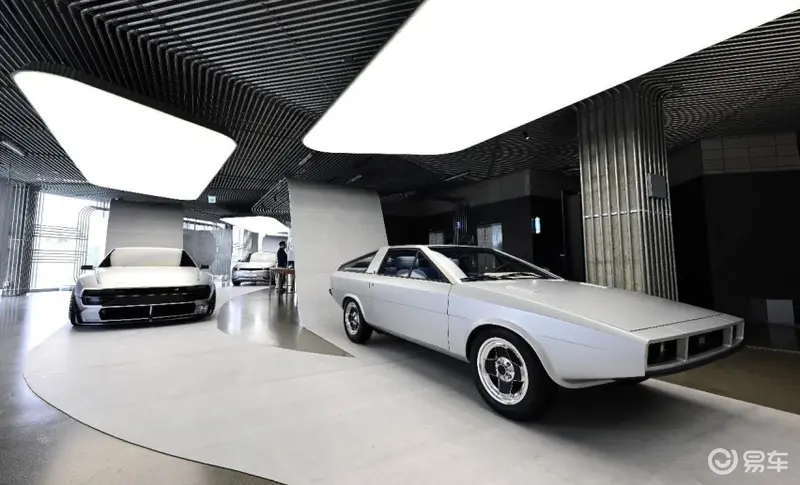 1.6月9日-8月6日，现代汽车在首尔现代汽车文化中心开设“Pony时间”展览.jpg
