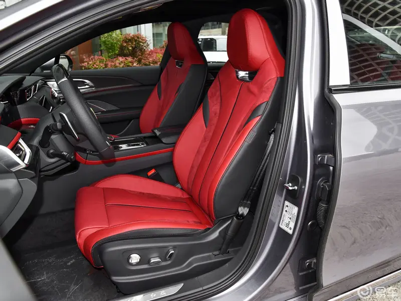 A new choice for 200,000-class cars, with a large online space for appearance and high cost performance, Hongqi H6