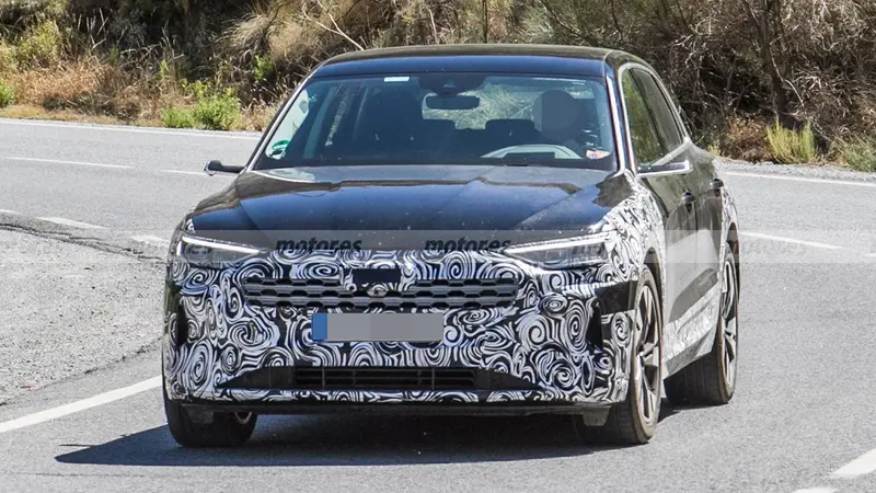 网红李子柒介绍 李子柒（本名：李佳佳）