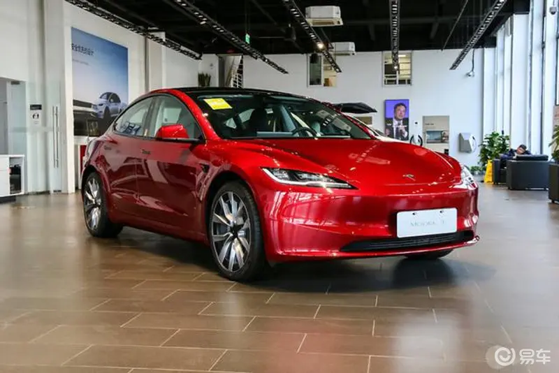 特斯拉推8000元保险补贴,Model 3多款车型可享