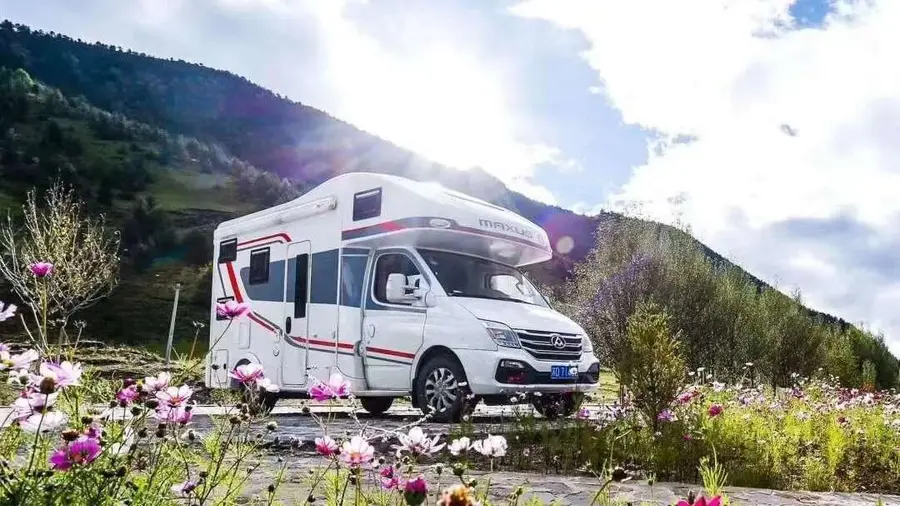 租辆c照可以开的房车去旅游